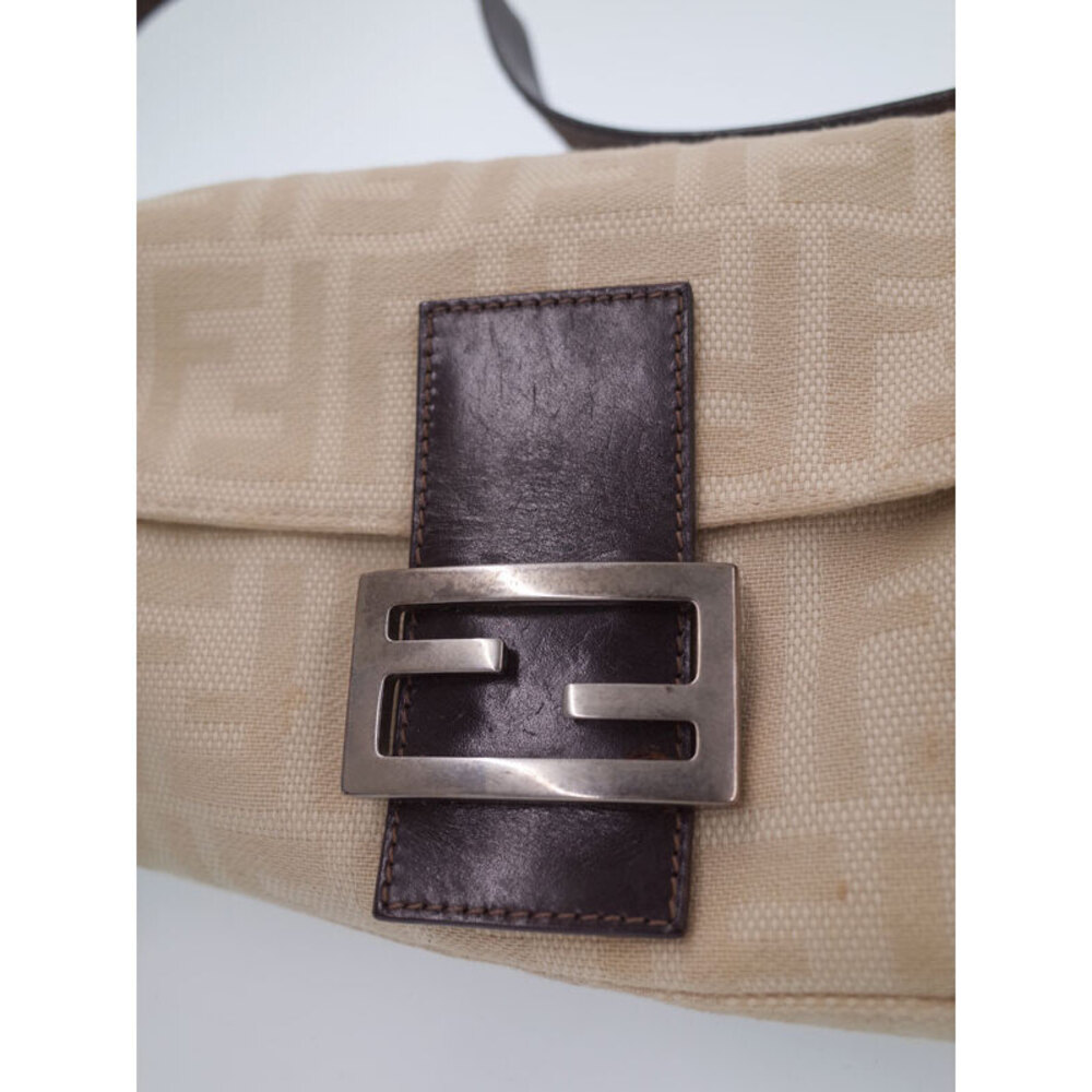 Fendi Zucca Zucca Baguette Bucket Bag White - Picture 7 of 9